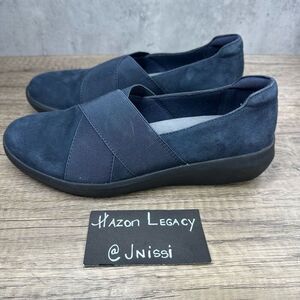 CLARKS~Women’s~Collection Ultimate Comfort Navy Blue Suede Slip-On Shoes US 7 M